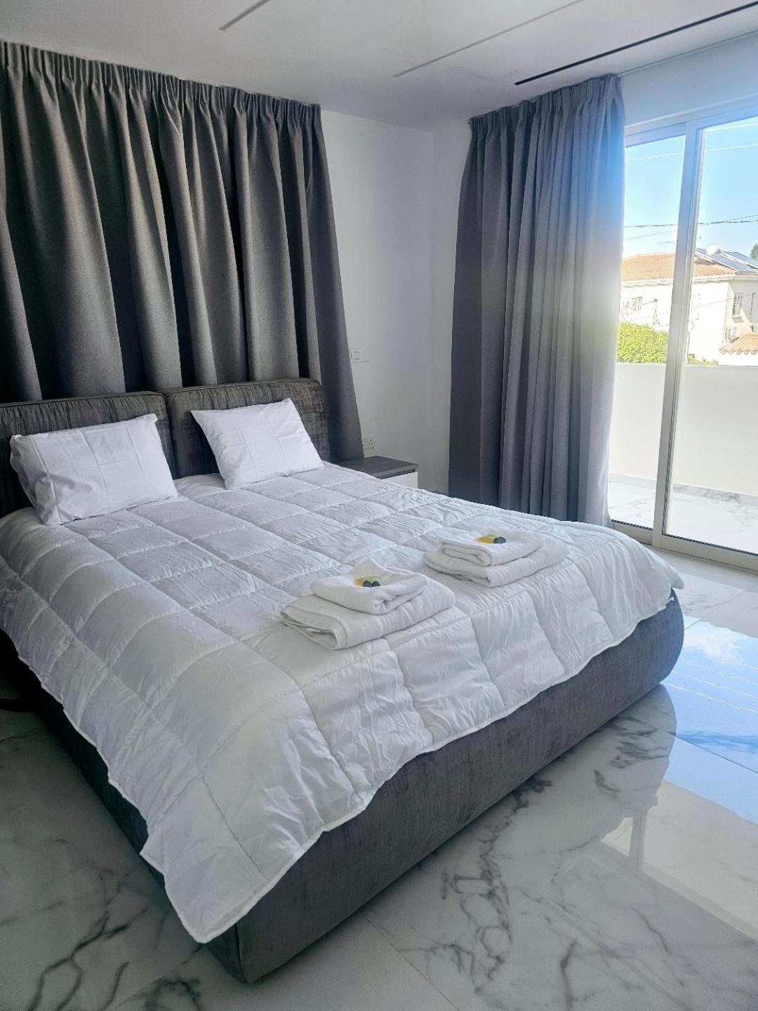 Deluxe Apartment بافوس المظهر الخارجي الصورة
