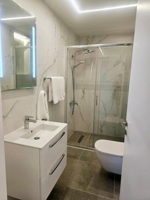 Deluxe Apartment بافوس المظهر الخارجي الصورة